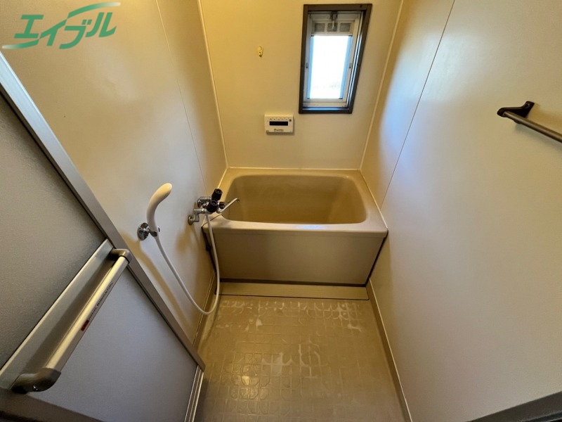 バス・シャワールーム　同型参考写真