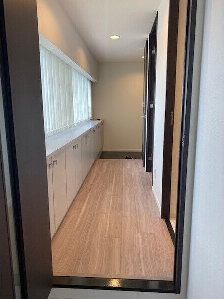 玄関　初期費用分割可★ご希望の場所まで無料送迎サービス付♪