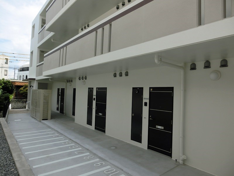 玄関　現状優先