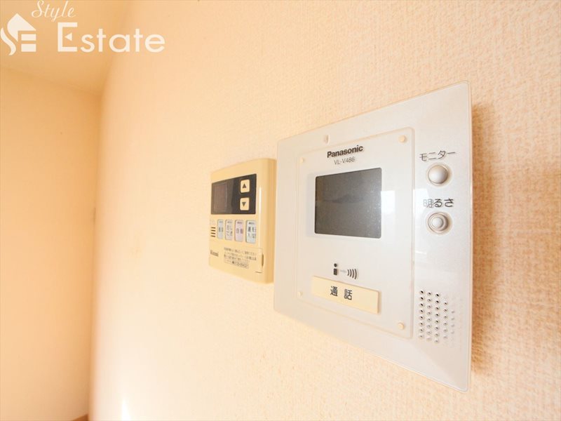 セキュリティ　モニター付きインターホン
