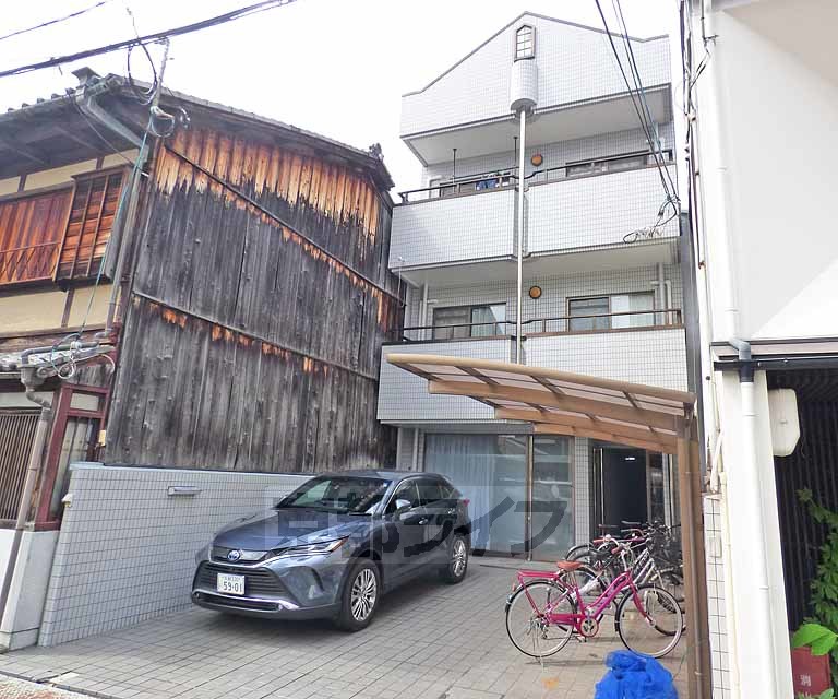 駐車場　駐車場です。