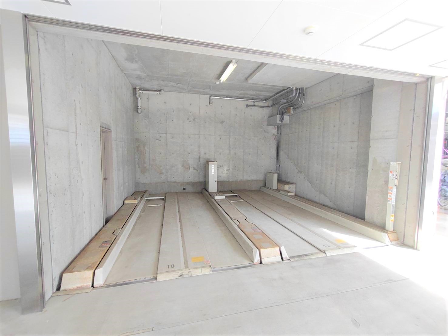 駐車場　空きあります