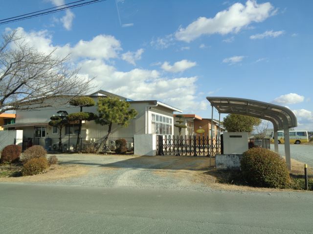 幼稚園・保育園　ひまわり保育園（幼稚園・保育園）まで1500m