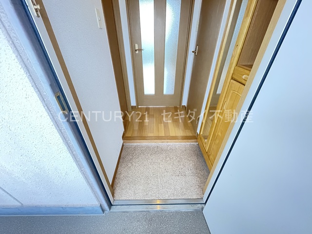 エストレノの玄関写真
