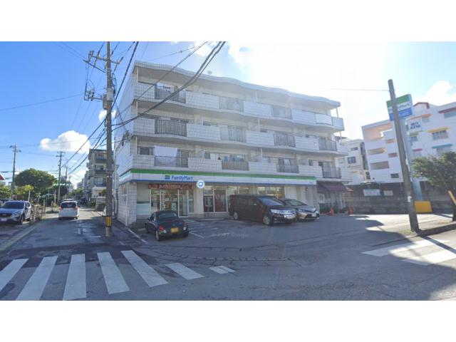 コンビニ　ファミリーマート宮城店（コンビニ）まで182m