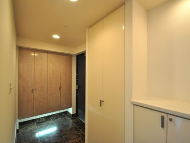玄関　別部屋参照