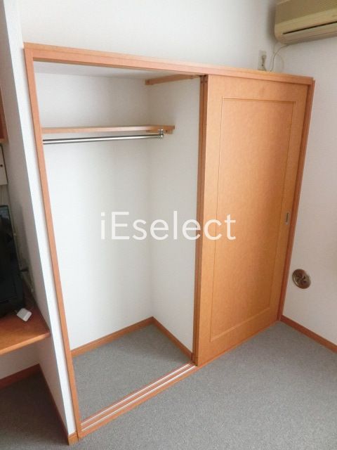 収納　クローゼット完備