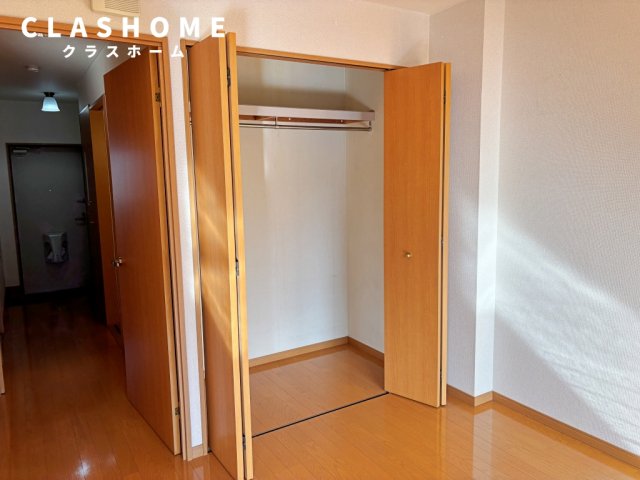 収納　同物件の別部屋になります。