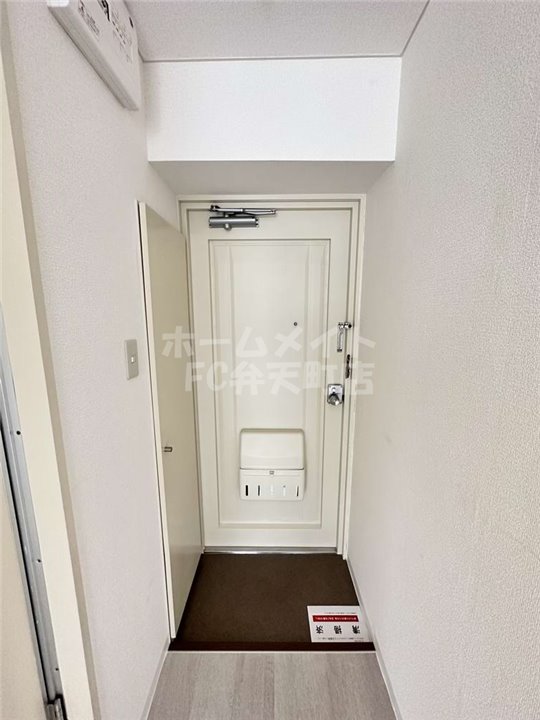 玄関　落ち着いた玄関です