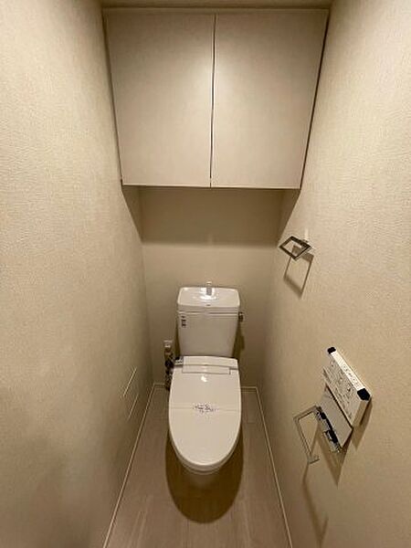 トイレ　清潔感のあるトイレです