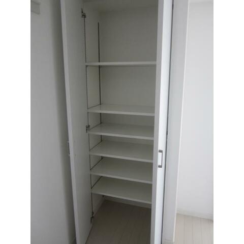 収納　★収納も豊富です★