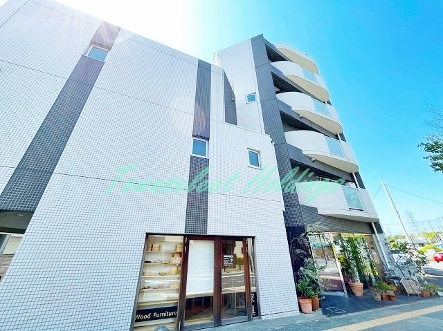 建物外観　★遮音性の高い鉄筋コンクリート造マンション★
