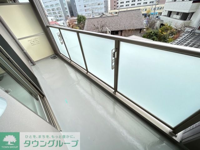 バルコニー　お問合せはタウンハウジングまで！※現地待合わせ相談可能！