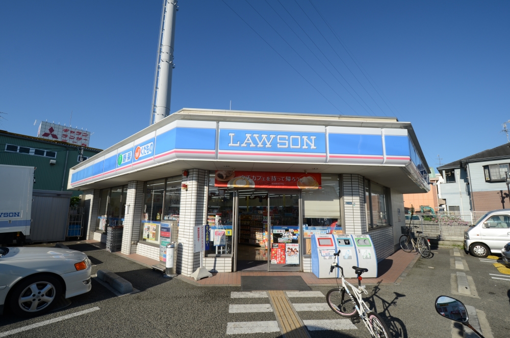 コンビニ　ローソン宝塚高司４丁目（コンビニ）まで147m