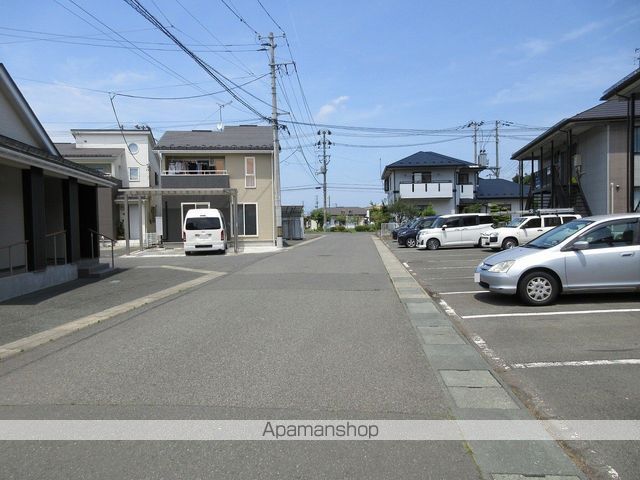 その他　周辺道路（その他）まで0m