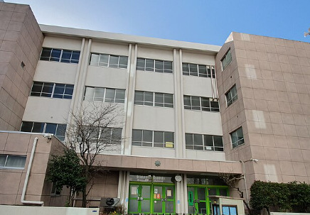 小学校　港区立東町小学校（小学校）まで396m