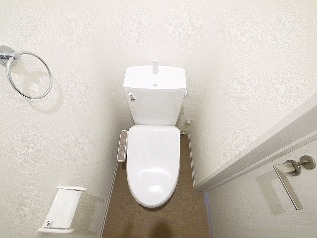トイレ　ゆったりとした空間のトイレです