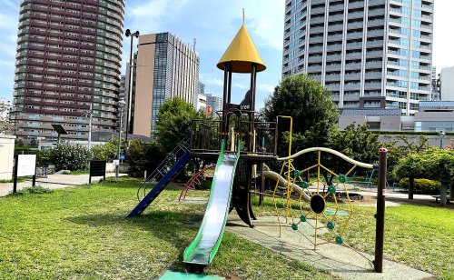 公園　新宿区立富久さくら公園（公園）まで679m