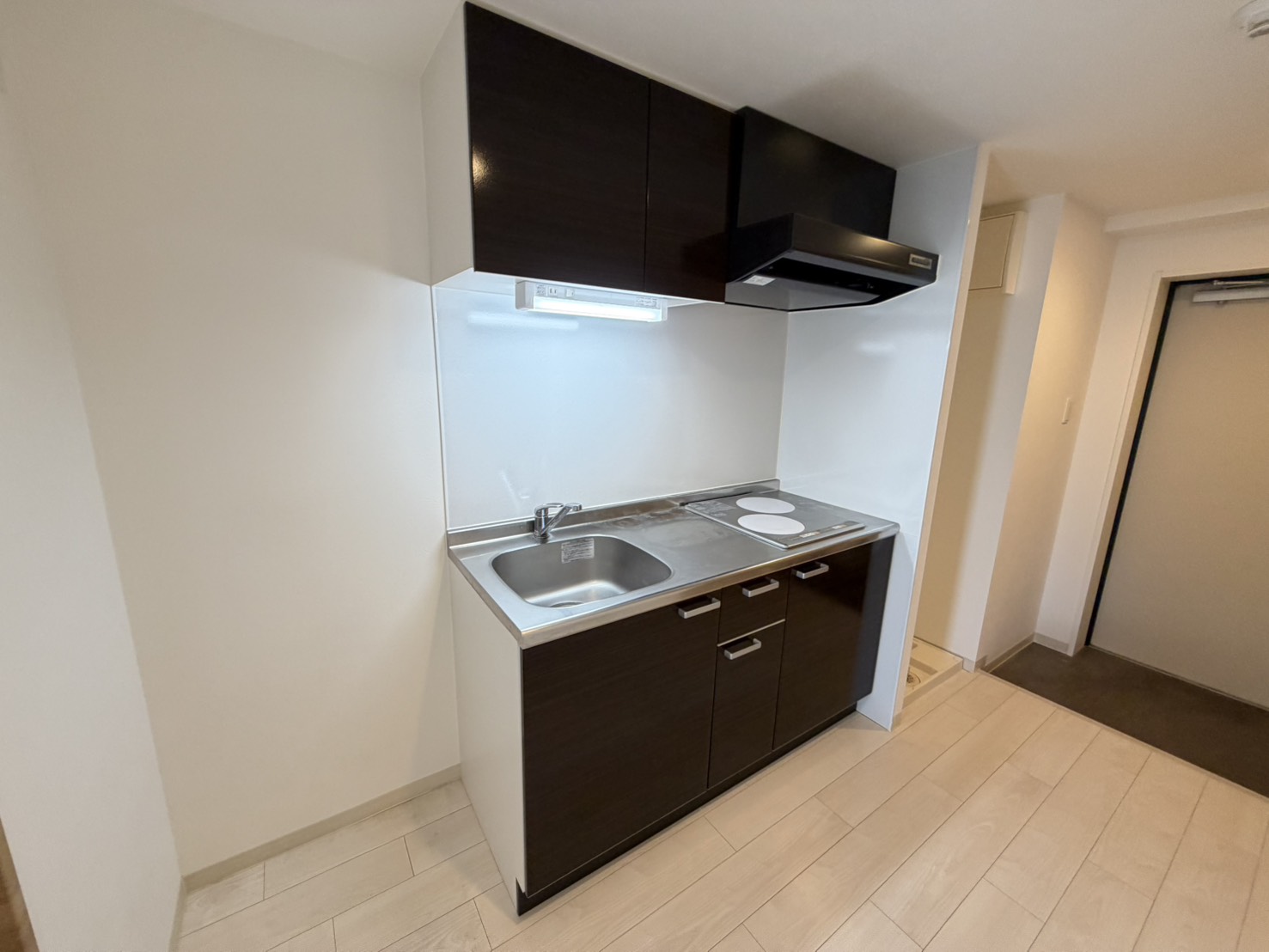キッチン　※同建物別部屋写真です。ご参考下さい。