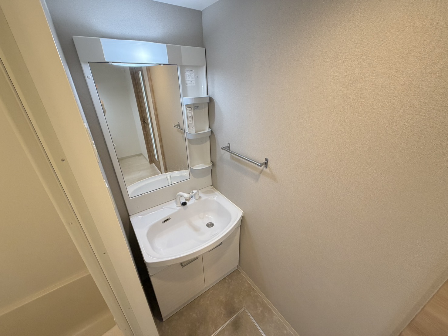 洗面設備　※同建物別部屋写真です。ご参考下さい。