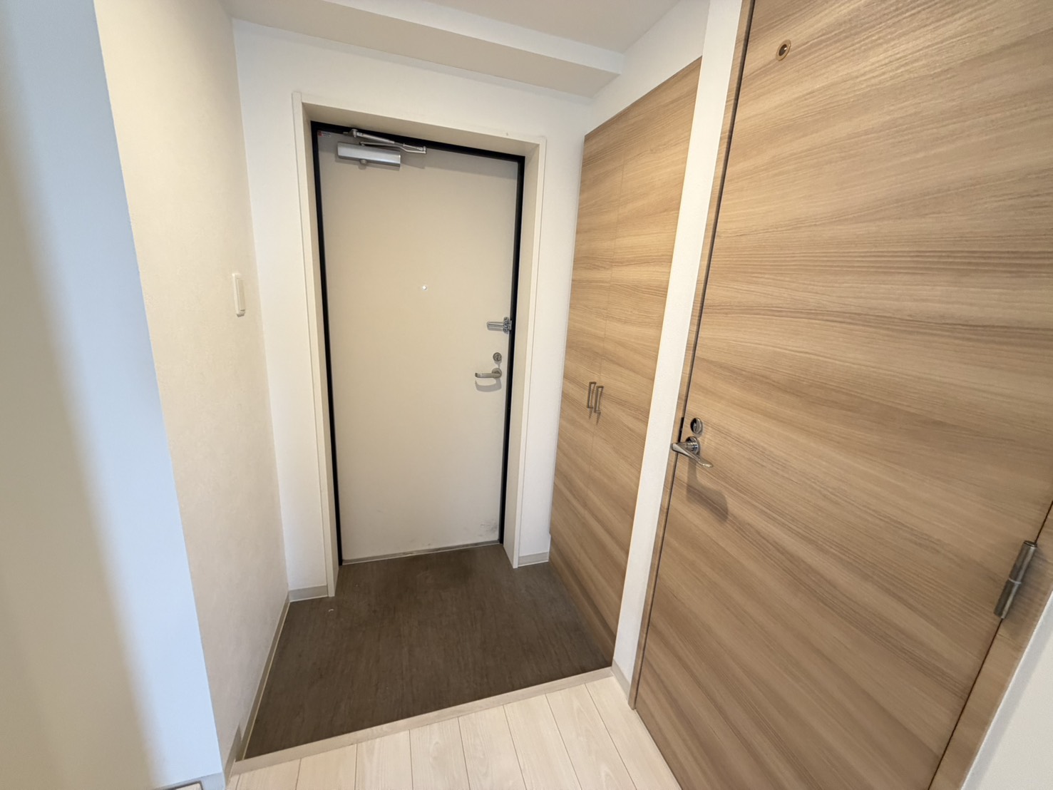 玄関　※同建物別部屋写真です。ご参考下さい。