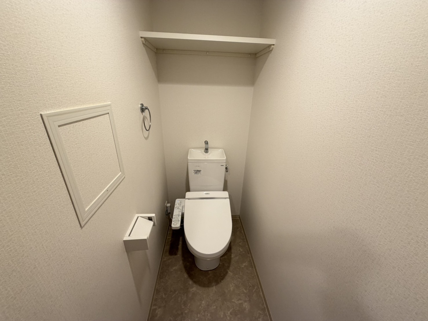 トイレ　※同建物別部屋写真です。ご参考下さい。
