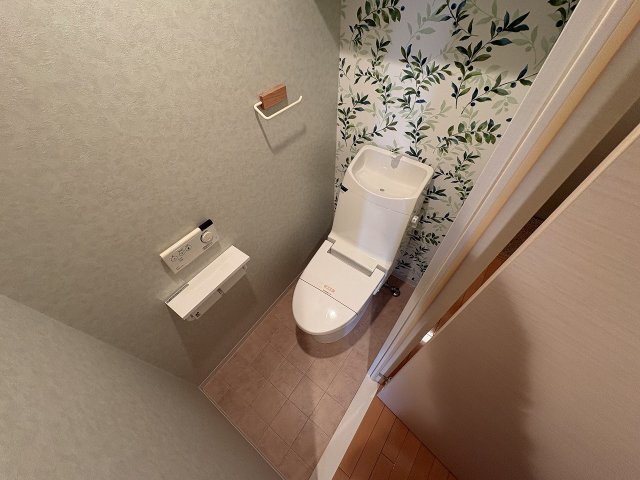 トイレ　参考写真