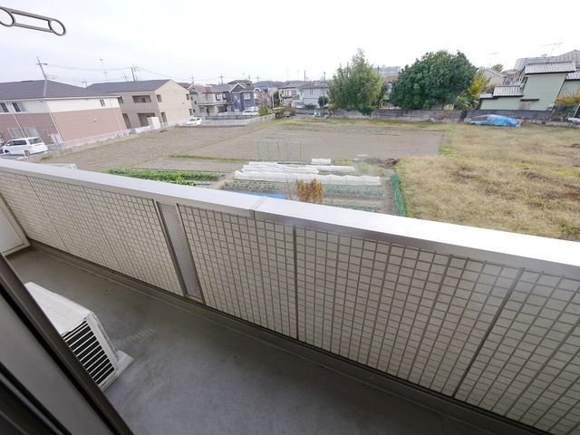 バルコニー　バルコニー