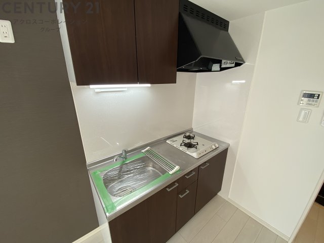 キッチン　収納豊富な２口ガスコンロのキッチンです♪