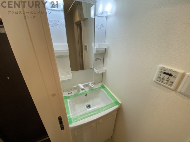 洗面設備　洗面所内に洗濯機置場あり♪
