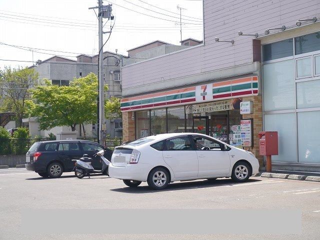 コンビニ　セブンイレブン林泉寺２丁目店（コンビニ）まで550m
