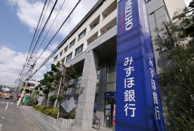 銀行　みずほ銀行深川支店（銀行）まで348m
