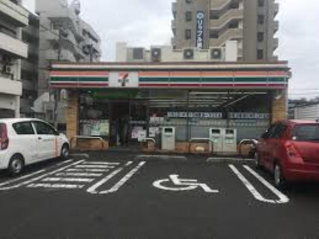コンビニ　セブンイレブン大阪放出西3丁目店（コンビニ）まで148m