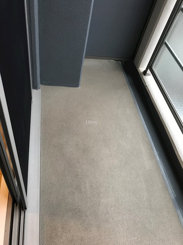 バルコニー　違うお部屋の写真です。ご参考までに