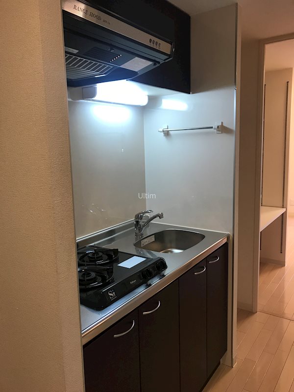 キッチン　違うお部屋の写真です。ご参考までに