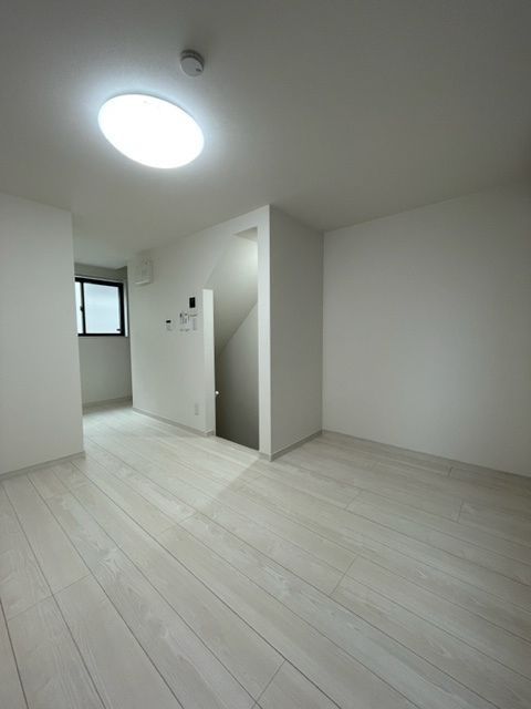 居室・リビング　204号室