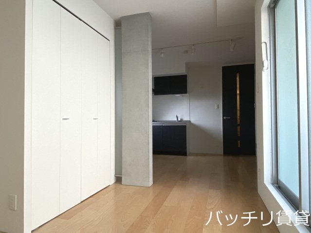 その他部屋・スペース　画像は別号室の為、現状優先になります。