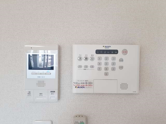 セキュリティ　モニター付インターホン☆