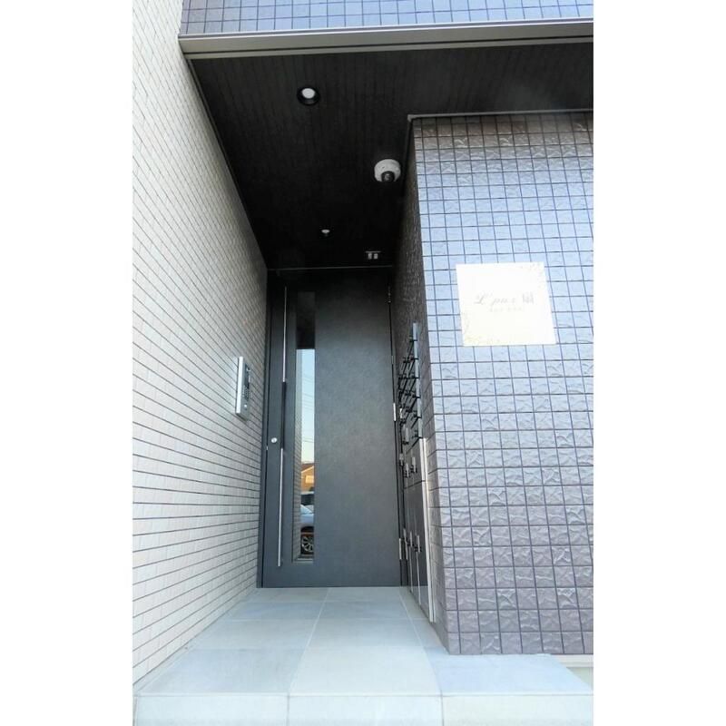 エントランス　共用部分も大変綺麗★