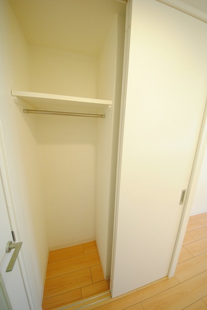 収納　写真は１１０号室