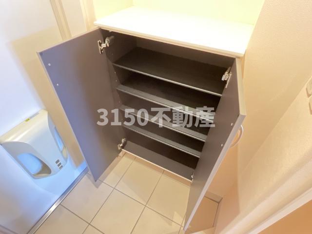 収納　下駄箱