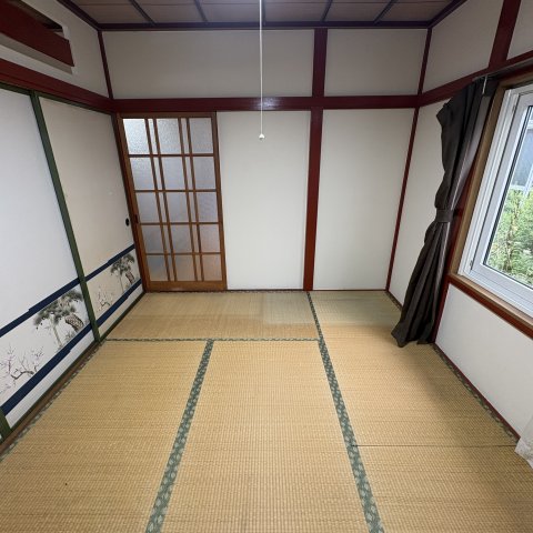 登別市栄町4丁目25-14戸建の居間写真