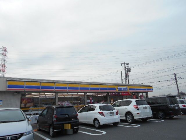 コンビニ　ミニストップ春日部増戸店（コンビニ）まで521m