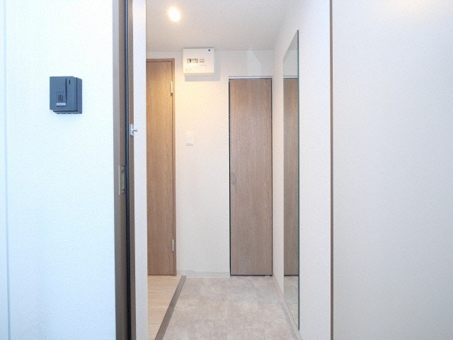 玄関　広々とした玄関です！
