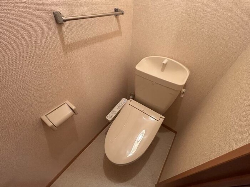 トイレ　図面と現状に相違がある場合には現状を優先
