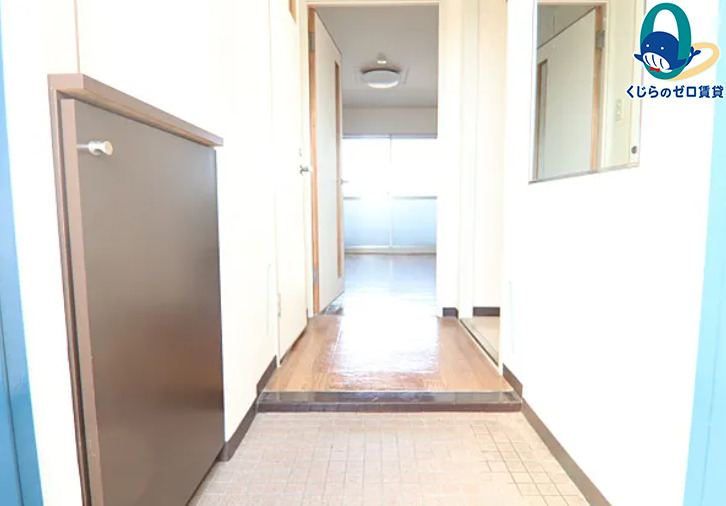玄関　名古屋で一番初期費用の安い賃貸専門の不動産会社です(^^)