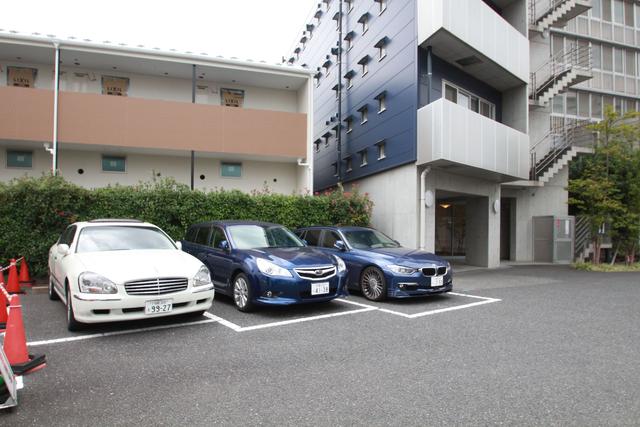 駐車場　駐車場