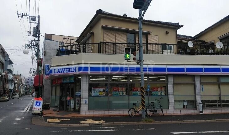 コンビニ　ローソン渡田向町店（コンビニ）まで390m