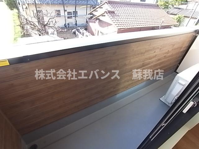 バルコニー　開放的で明るい空間を演出してくれるバルコニーです