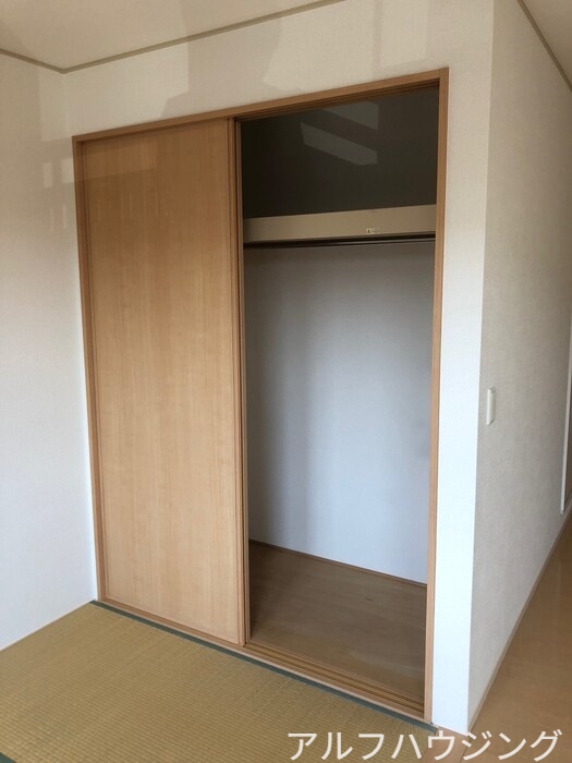 収納　反転タイプ